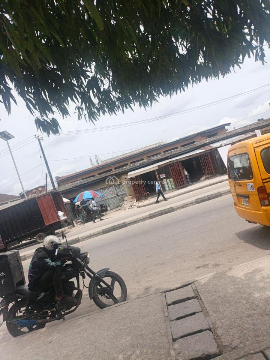 Two Storey Building with a Bungalow on 1300sqm, Jibowu, Yaba, Lagos, Commercial Property for Sale