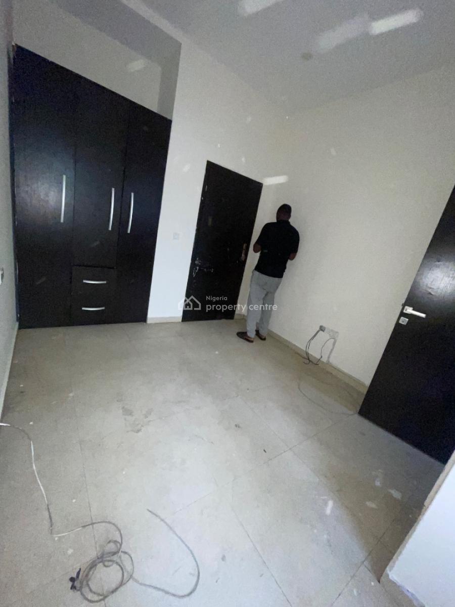 3 Bedroom, Right Handside, Lekki Phase 1, Lekki, Lagos, Flat / Apartment for Rent