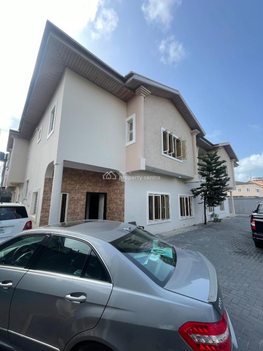 4 Bedroom, Right Handside, Lekki Phase 1, Lekki, Lagos, Terraced Duplex for Rent
