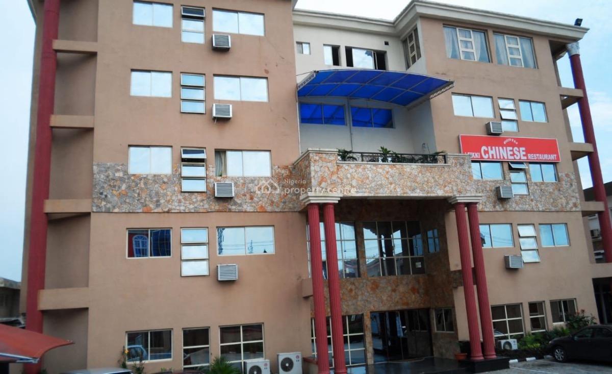 Luxury 51 Rooms Functional Hotel with Good Amenities, 2,000 Sqm, Lekki, Lagos, Hotel / Guest House for Sale