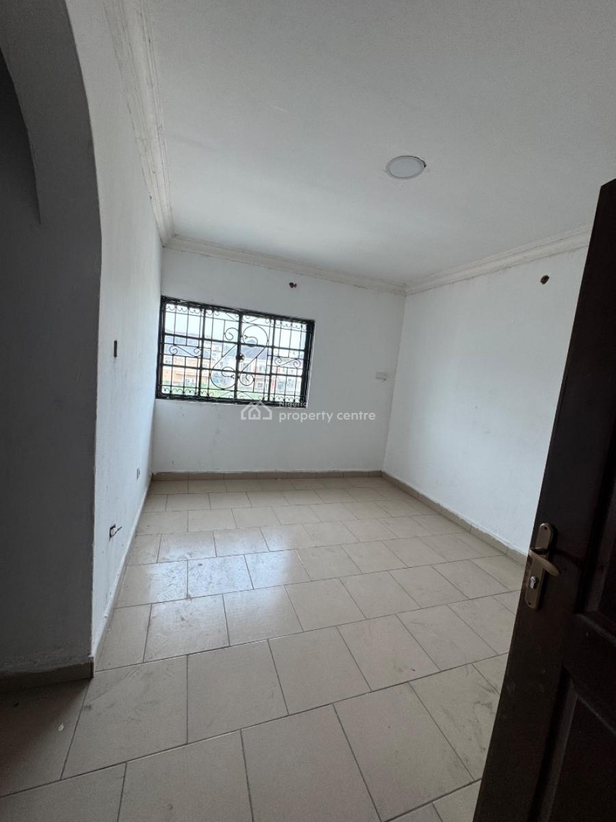 Spacious 2 Bedroom Apartment, Chevy View Estate, Lekki Expressway, Lekki, Lagos, Flat / Apartment for Rent