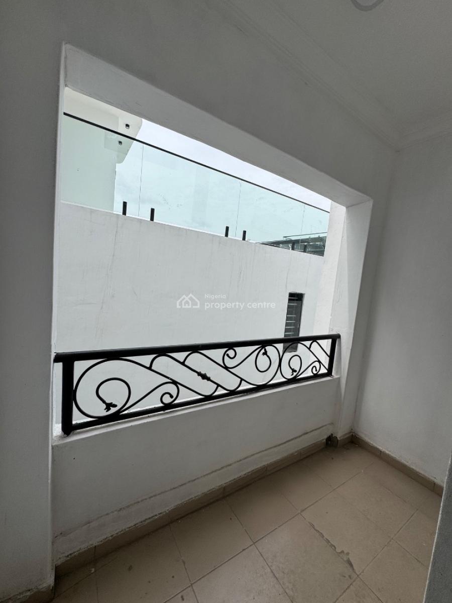 Spacious 2 Bedroom Apartment, Chevy View Estate, Lekki Expressway, Lekki, Lagos, Flat / Apartment for Rent