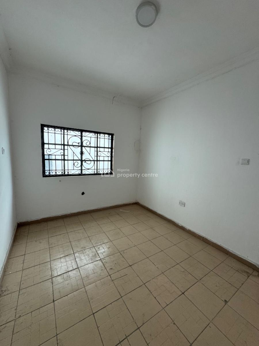 Spacious 2 Bedroom Apartment, Chevy View Estate, Lekki Expressway, Lekki, Lagos, Flat / Apartment for Rent