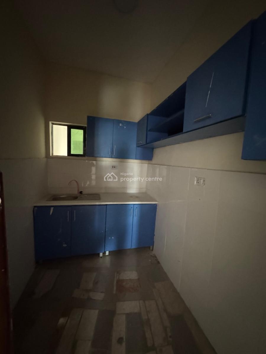 Spacious 2 Bedroom Apartment, Chevy View Estate, Lekki Expressway, Lekki, Lagos, Flat / Apartment for Rent