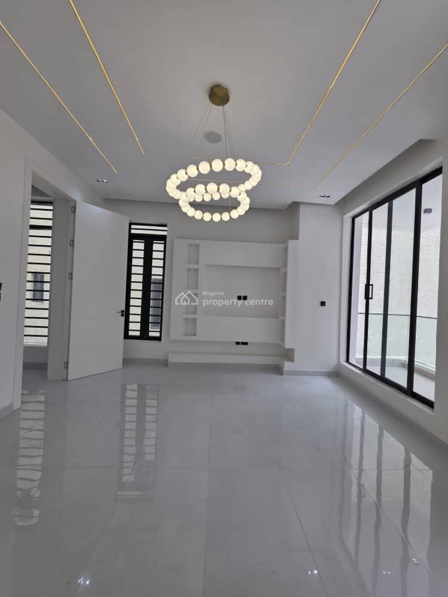 Spacious 5 Bedroom Fully Detached House with Pool and Cinema, Lekki Phase 1, Lekki, Lagos, Detached Duplex for Sale
