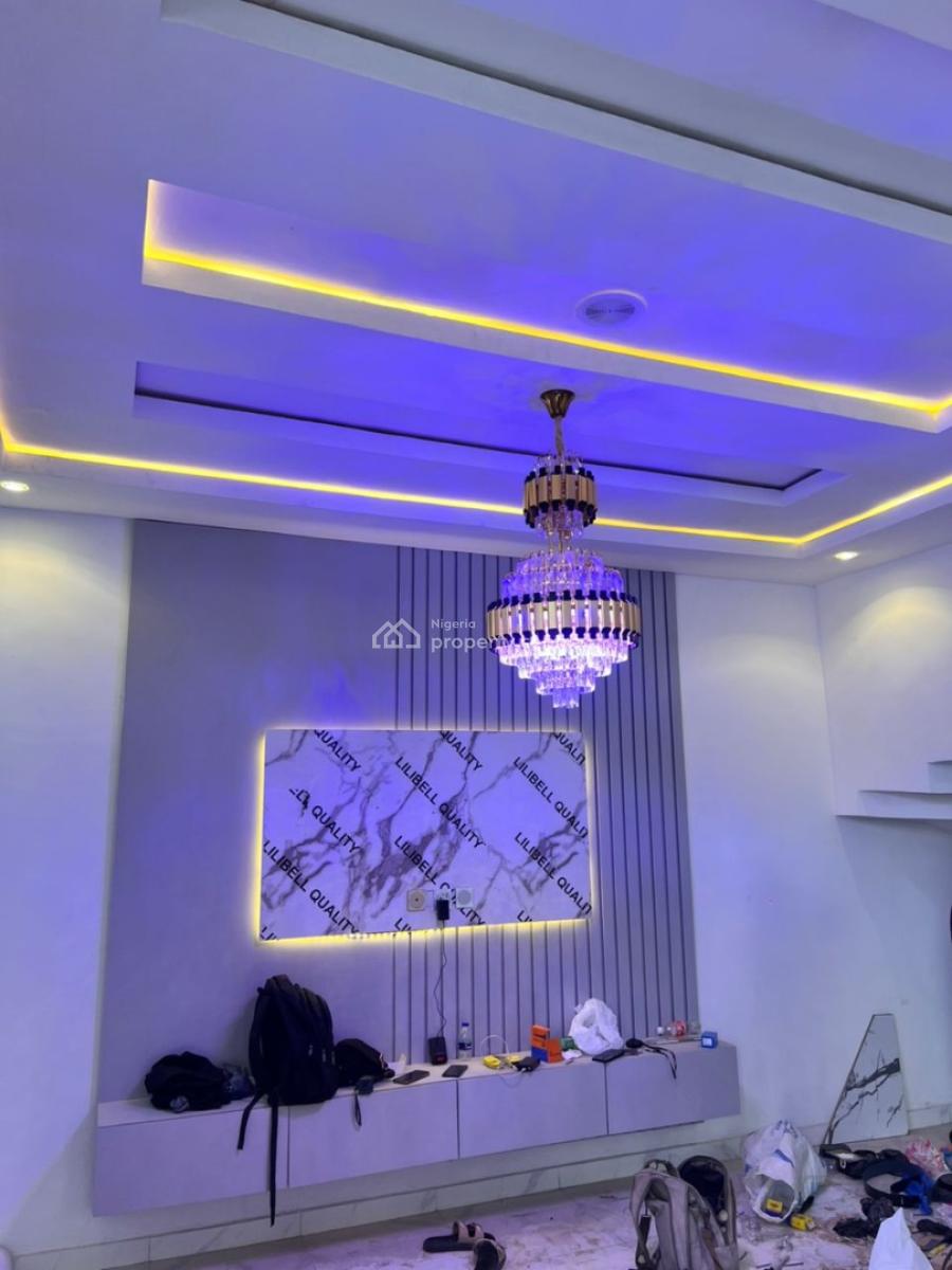 Studio Apartment, Ikota, Lekki, Lagos, Self Contain (single Rooms) for Rent