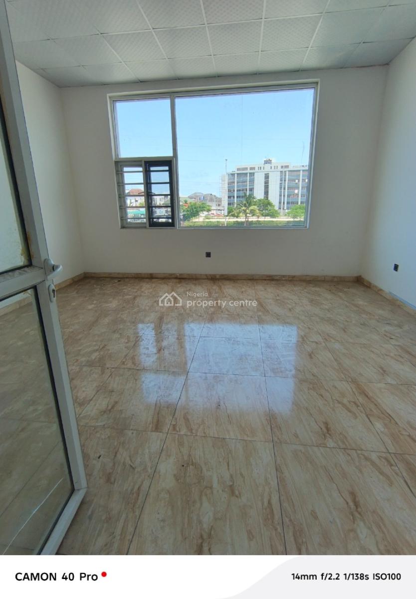 74sqm Shop Space, Orchid Road, Lekki, Lagos, Shop for Rent