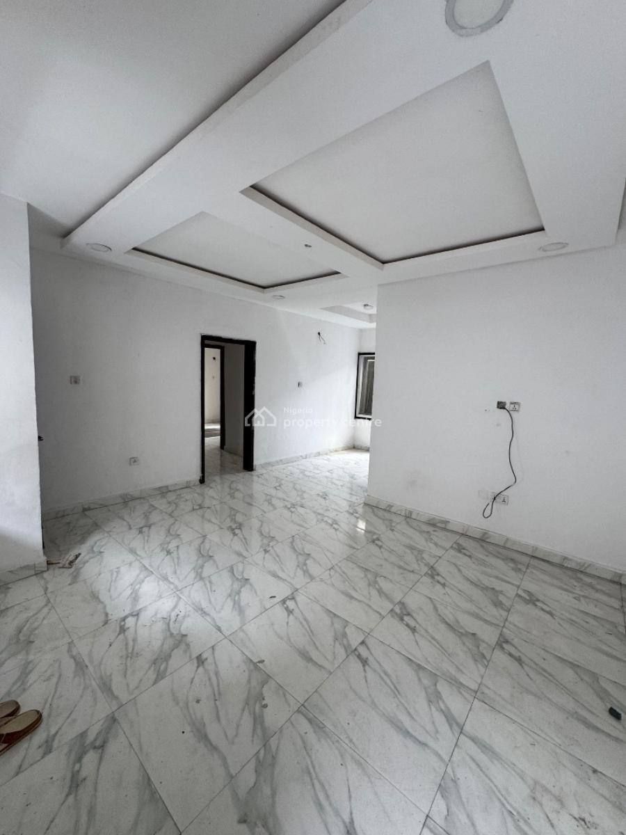 Spacious 2 Bedroom Apartment, Osapa, Lekki, Lagos, Flat / Apartment for Rent