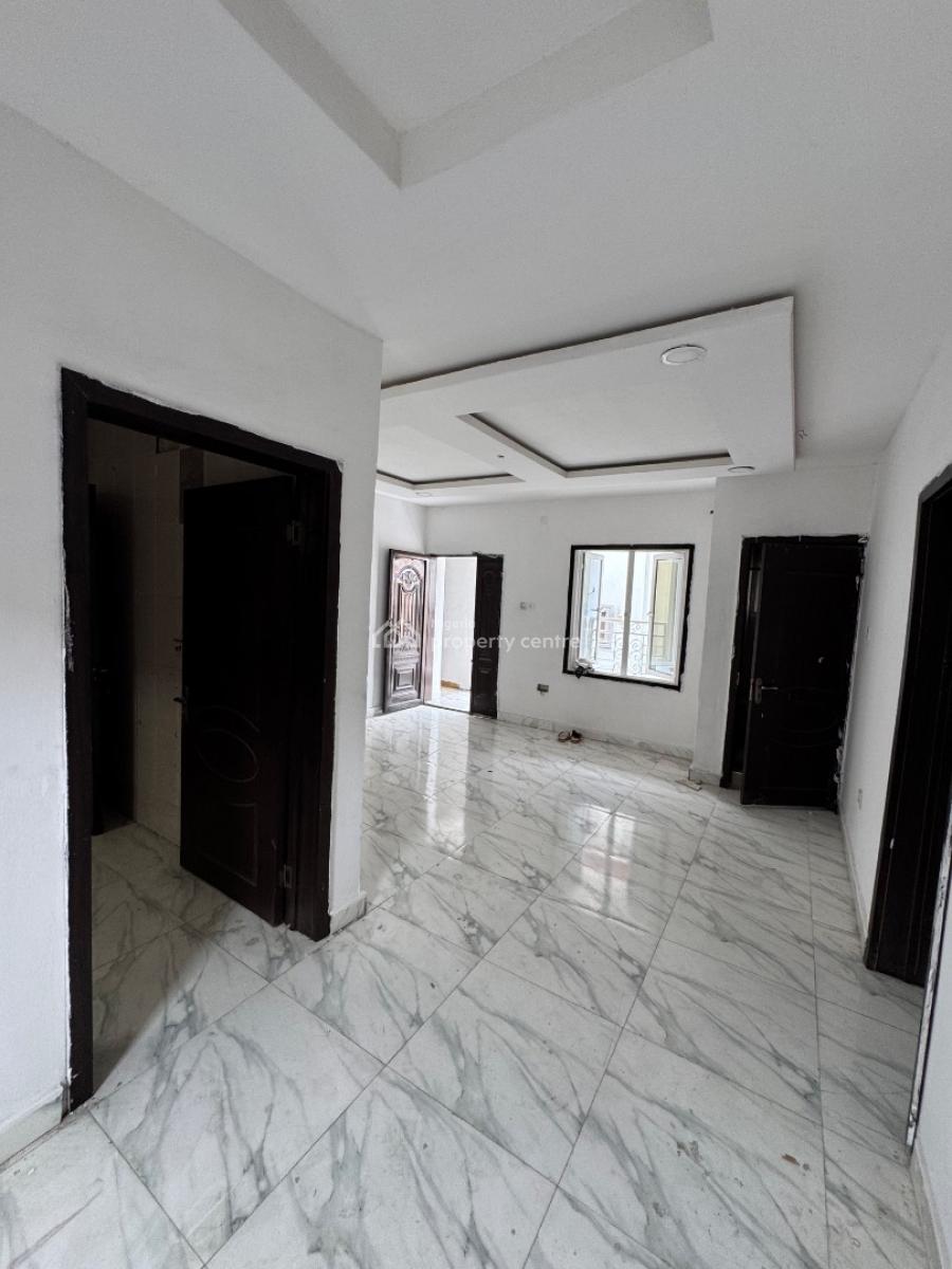 Spacious 2 Bedroom Apartment, Osapa, Lekki, Lagos, Flat / Apartment for Rent