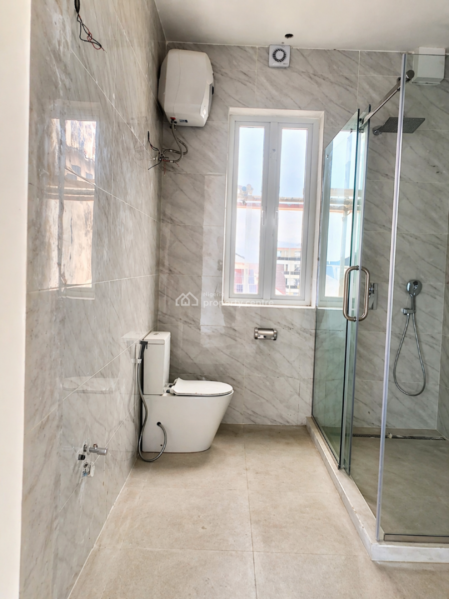 Luxury 3 Bedroom Flats with Standard and Modern Facilities, Off Elf, Lekki Phase 1, Lekki, Lagos, Flat / Apartment for Sale