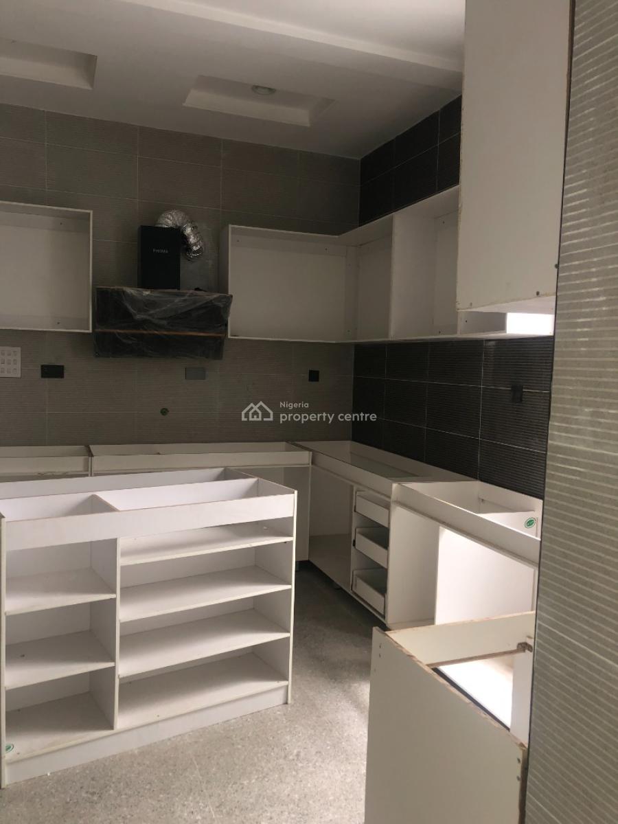 Luxury 3 Bedroom Flats with Standard and Modern Facilities, Off Elf, Lekki Phase 1, Lekki, Lagos, Flat / Apartment for Sale