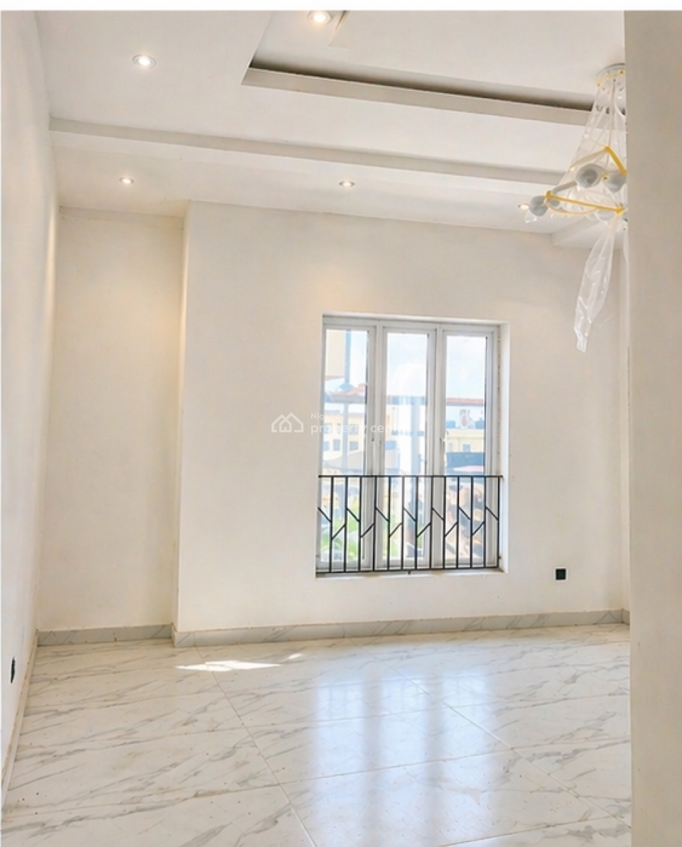 Luxury 3 Bedroom Flats with Standard and Modern Facilities, Off Elf, Lekki Phase 1, Lekki, Lagos, Flat / Apartment for Sale