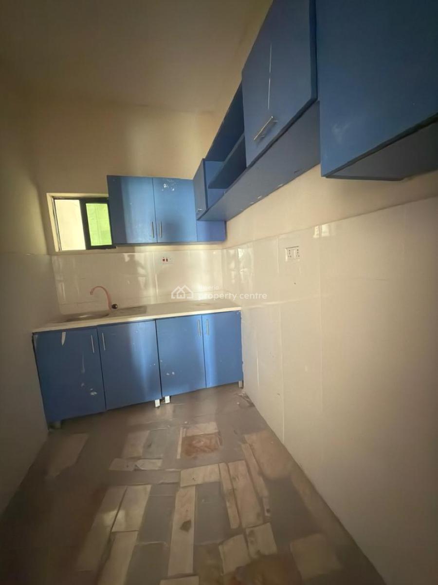 Spacious 2 Bedroom Apartment, Chevron, Lekki, Lagos, Flat / Apartment for Rent