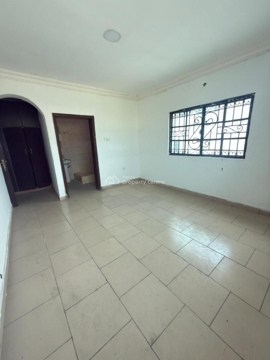 Spacious 2 Bedroom Apartment, Chevron, Lekki, Lagos, Flat / Apartment for Rent