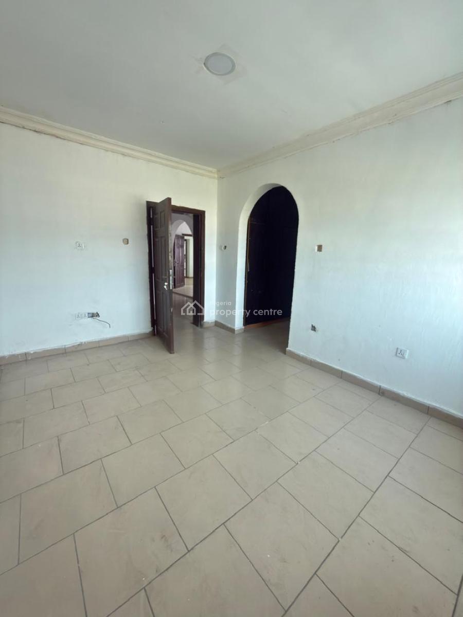 Spacious 2 Bedroom Apartment, Chevron, Lekki, Lagos, Flat / Apartment for Rent