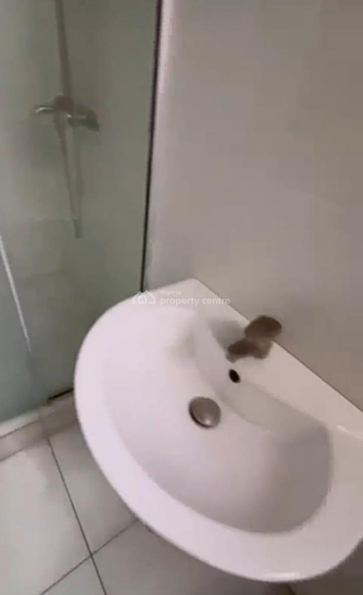 Downstairs Bedroom Inside a Shared Duplex, Emcel Garden Estate Orchid Road, Lekki, Lagos, Self Contain (single Rooms) for Rent