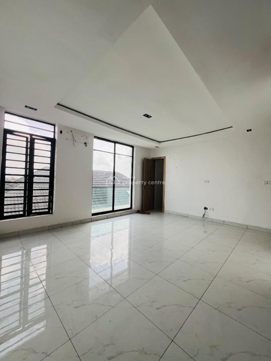 Well Built 2 Bedroom Apartment, Chevron, Lekki, Lagos, Flat / Apartment for Rent