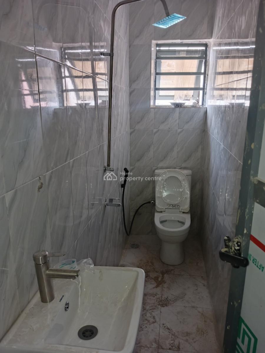 Executive, Luxury and Excellently Built  Brand New 2 Bedroom All Ensuite, Just  By Bishop Street, Surulere, Lagos, Flat / Apartment for Rent