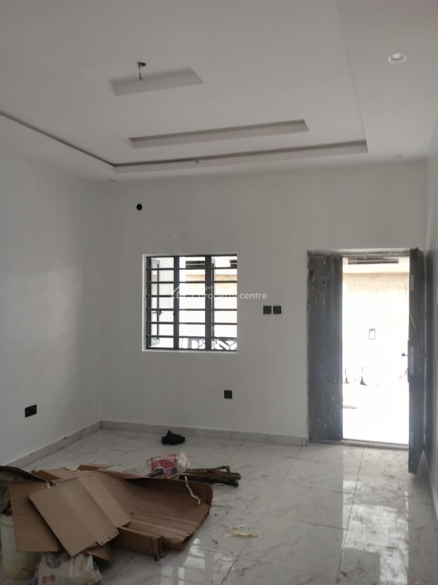 Executive, Luxury and Excellently Built  Brand New 2 Bedroom All Ensuite, Just  By Bishop Street, Surulere, Lagos, Flat / Apartment for Rent
