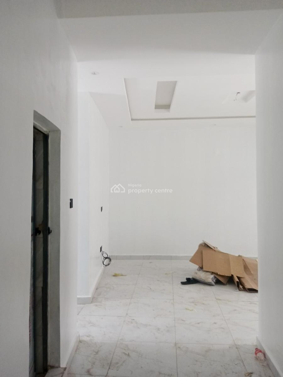 Executive, Luxury and Excellently Built  Brand New 2 Bedroom All Ensuite, Just  By Bishop Street, Surulere, Lagos, Flat / Apartment for Rent