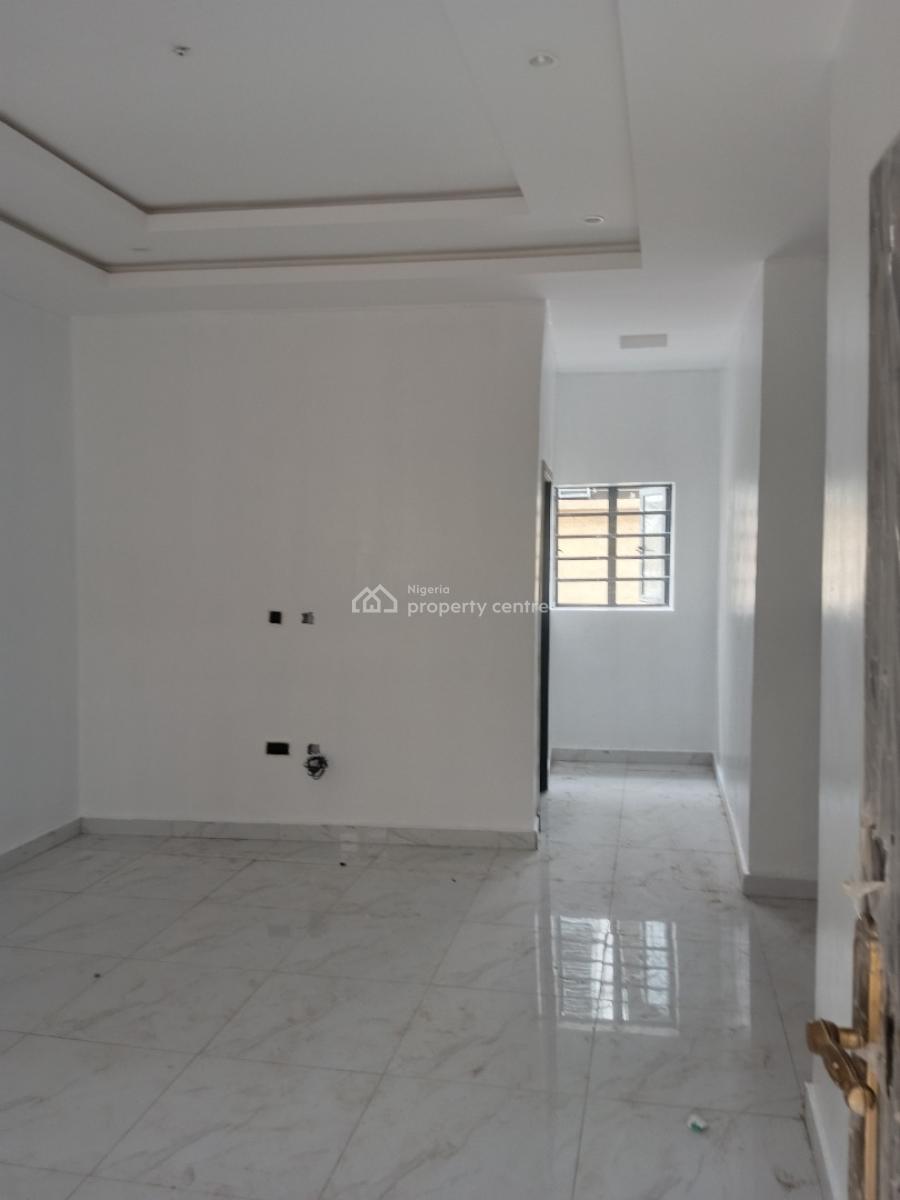 Executive, Luxury and Excellently Built  Brand New 2 Bedroom All Ensuite, Just  By Bishop Street, Surulere, Lagos, Flat / Apartment for Rent