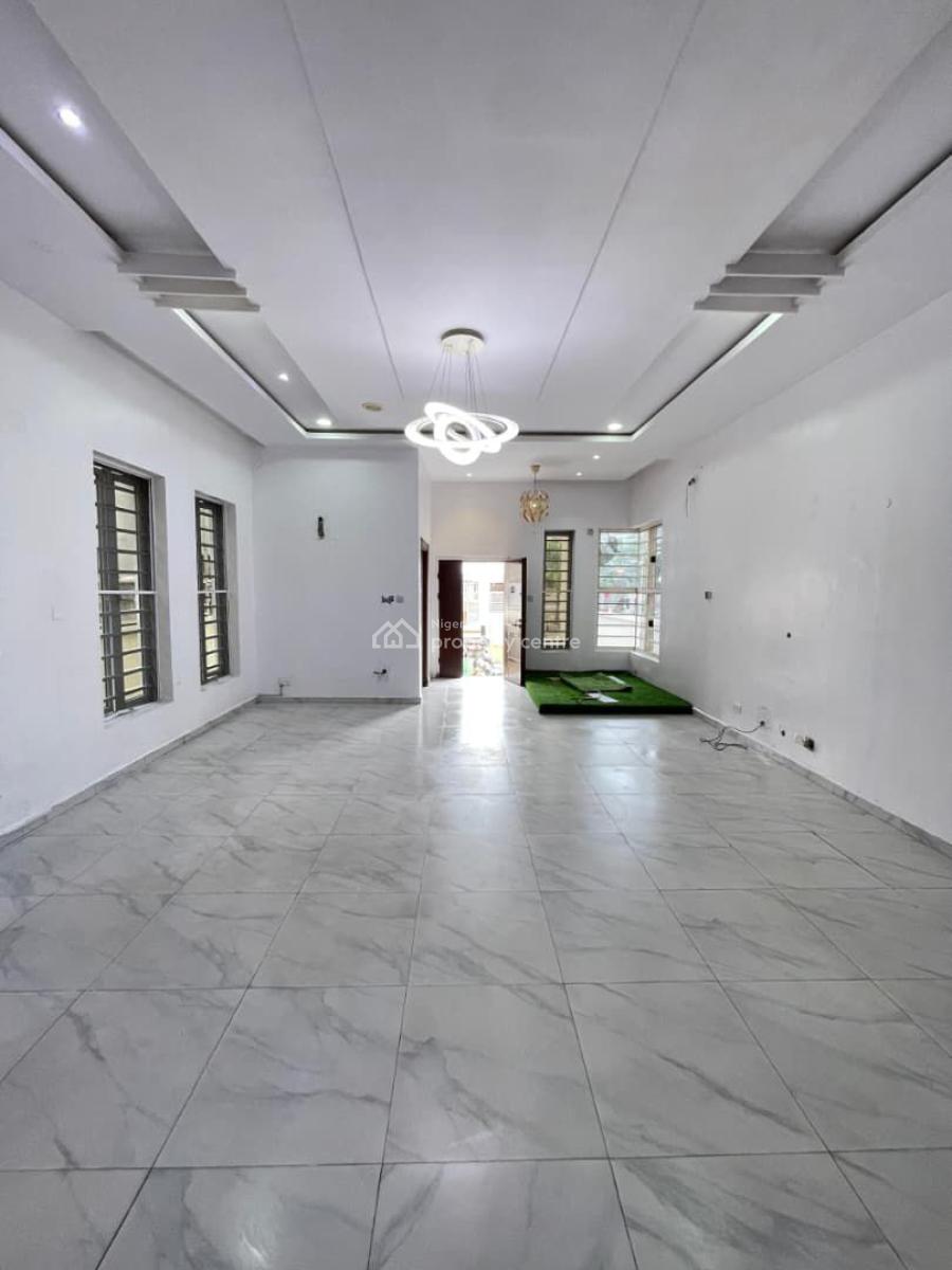 Spacious 5 Bedrooms Fully Datched Duplex with Bq in Secured Estate, Osapa, Lekki, Lagos, Detached Duplex for Rent
