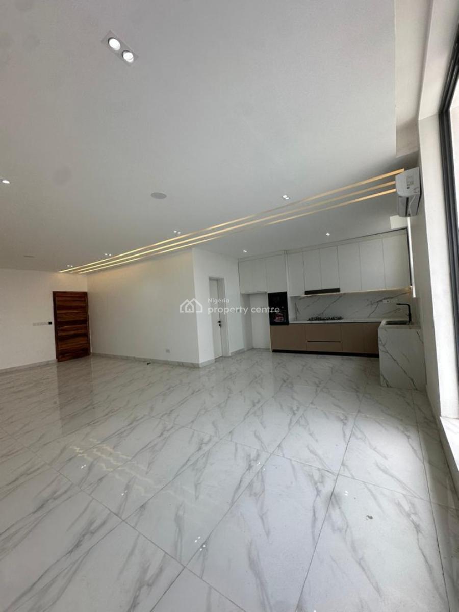 Luxury 2 Bedroom Apartments, Lekki Phase 1, Lekki, Lagos, Flat / Apartment for Sale