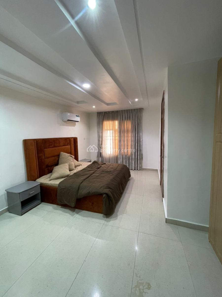 Fully Furnished 3 Bedroom Flat with a Standard Bq, Lekki Phase 1, Lekki Phase 1, Lekki, Lagos, Flat / Apartment for Rent