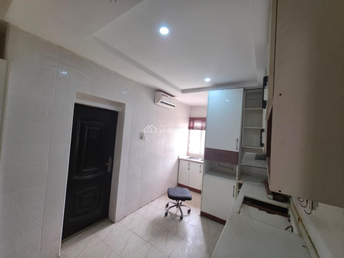 3 Bedroom Apartment (maisonette) with a Laundry Room, Brains and Hammers Estate, Galadimawa (roundabout Side), Galadimawa, Abuja, Flat / Apartment for Rent