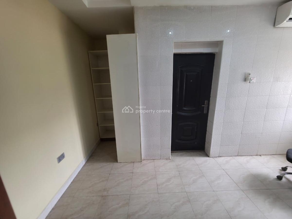 3 Bedroom Apartment (maisonette) with a Laundry Room, Brains and Hammers Estate, Galadimawa (roundabout Side), Galadimawa, Abuja, Flat / Apartment for Rent