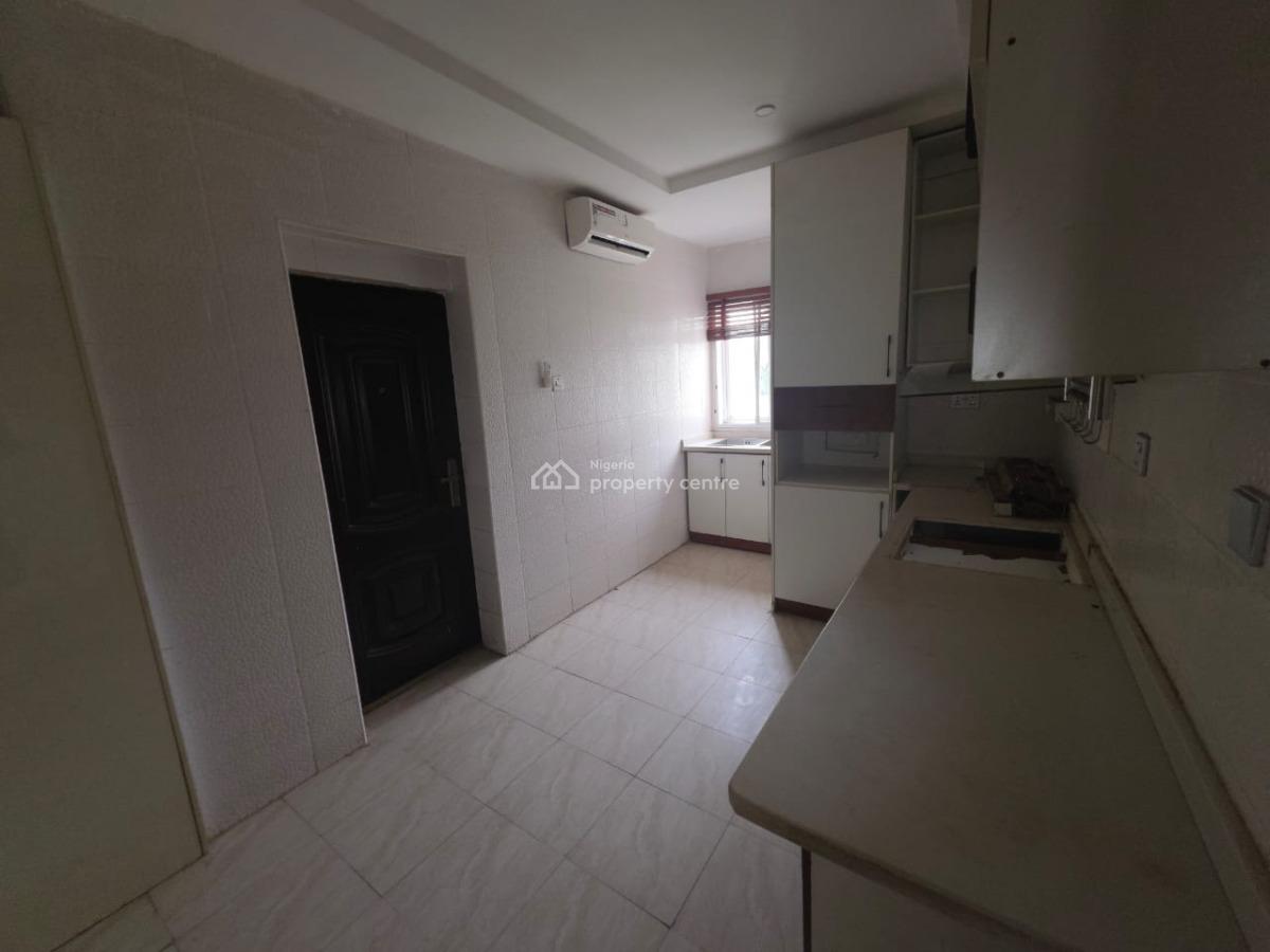 3 Bedroom Apartment (maisonette) with a Laundry Room, Brains and Hammers Estate, Galadimawa (roundabout Side), Galadimawa, Abuja, Flat / Apartment for Rent