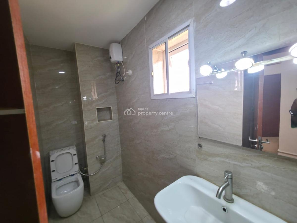 3 Bedroom Apartment (maisonette) with a Laundry Room, Brains and Hammers Estate, Galadimawa (roundabout Side), Galadimawa, Abuja, Flat / Apartment for Rent