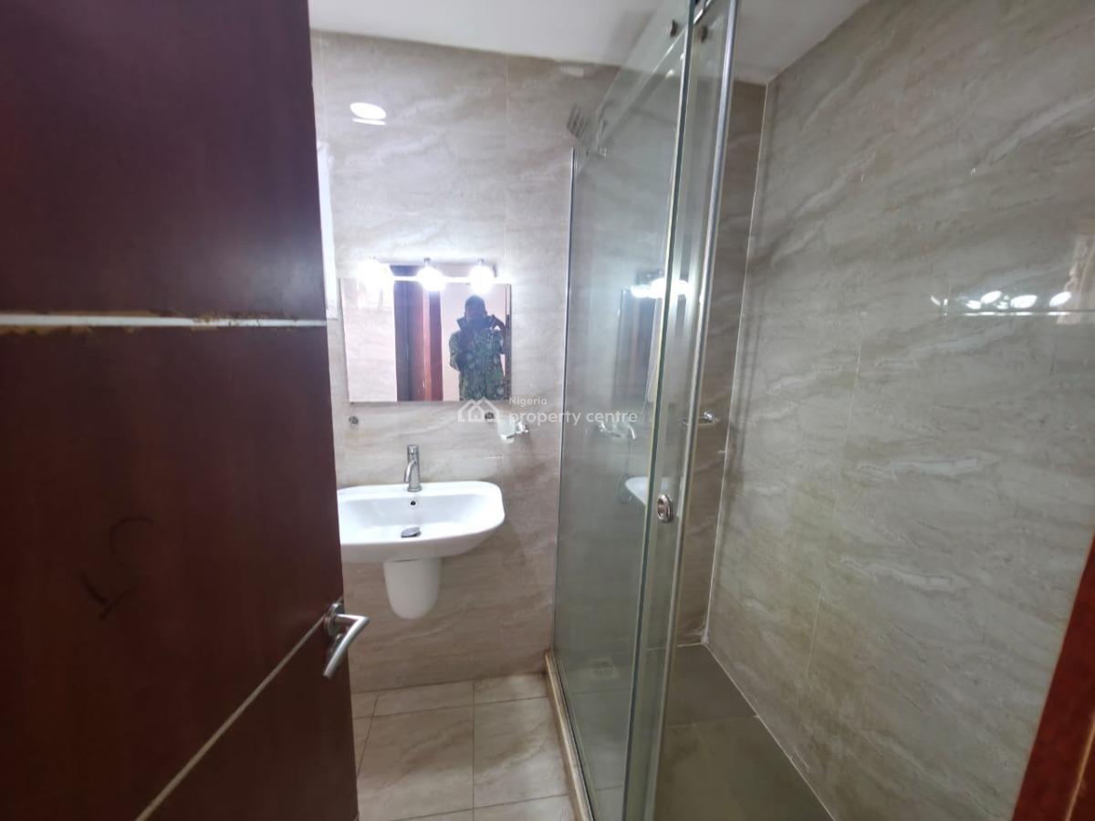 3 Bedroom Apartment (maisonette) with a Laundry Room, Brains and Hammers Estate, Galadimawa (roundabout Side), Galadimawa, Abuja, Flat / Apartment for Rent