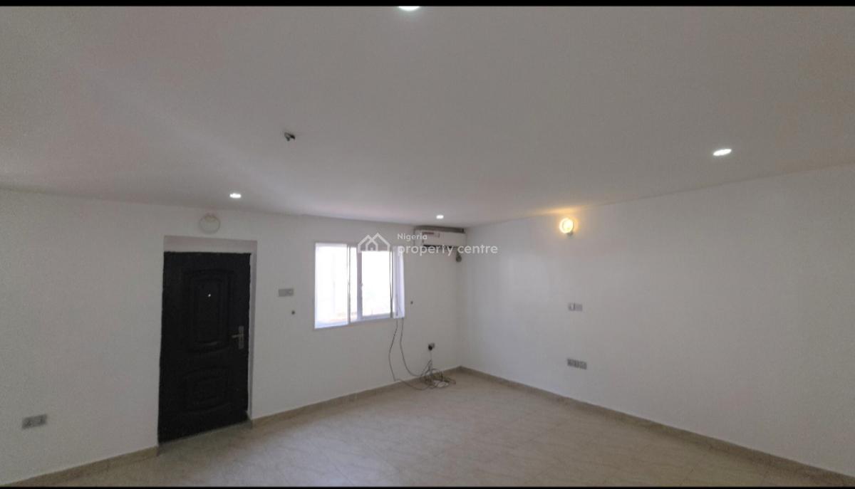 3 Bedroom Maisonette with a Laundry Room, Brains and Hammers Estate, (roundabout Side), Galadimawa, Abuja, House for Rent