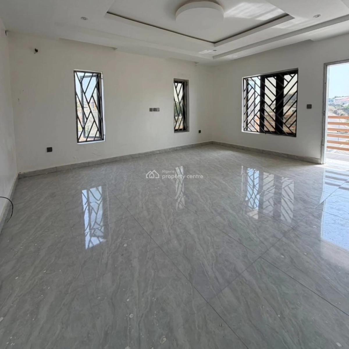 Brand New & Luxury 3 Bedroom Spacious Apartment,bq,pantry, Garki, Abuja, Flat / Apartment for Sale