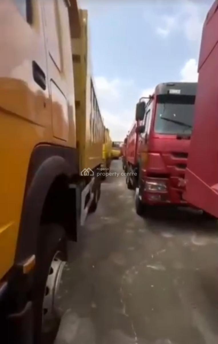 Howo Tokunbo Truck Yellow and Red Color, Surulere, Lagos, Commercial Property for Sale
