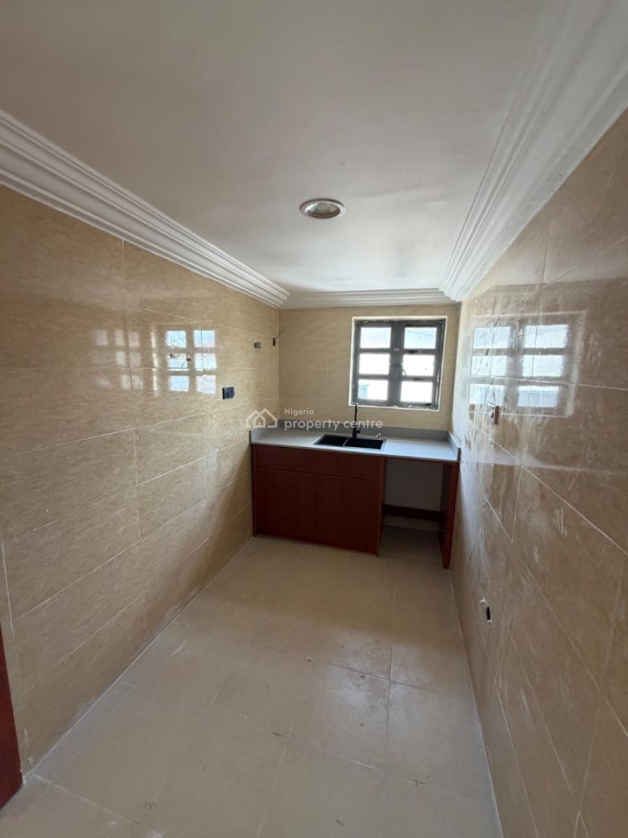 6 Bedroom Fully Detached House with Ample Space, Carlton Gate Estate Chevron, Lekki, Lagos, Detached Duplex for Sale