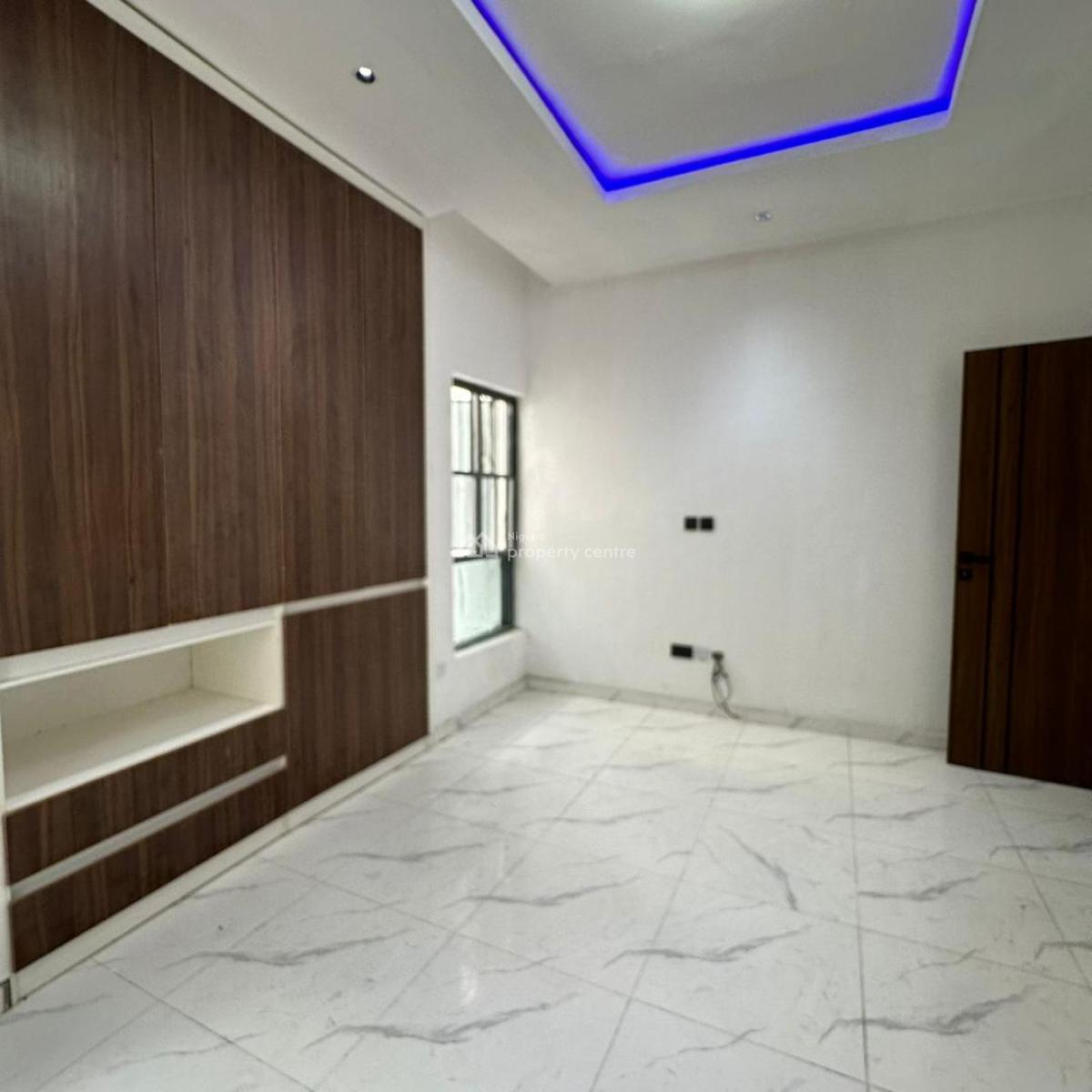 Luxurious 5 Bedroom Fully Detached Duplex with Bq & Pool, Ologolo, Lekki, Lagos, Detached Duplex for Sale