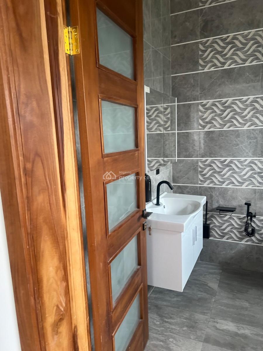 Five Bedroom and 3 Living Rooms with 2 Room Bq., Patrick Harbour, Ikoyi, Lagos, Detached Duplex for Sale