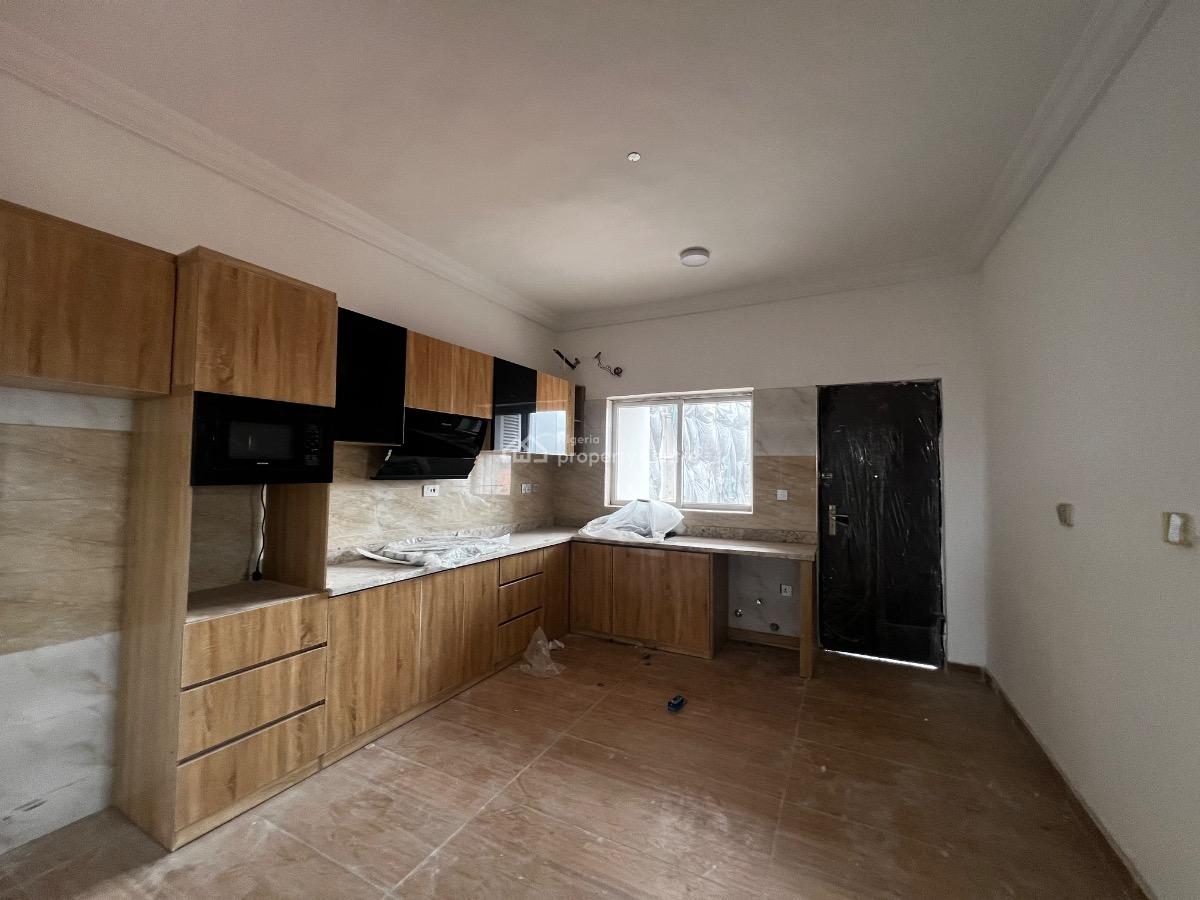 Newly Built Luxury 3 Bedroom Maisonette with a Room Bq, Lekki Phase 1, Lekki, Lagos, House for Sale