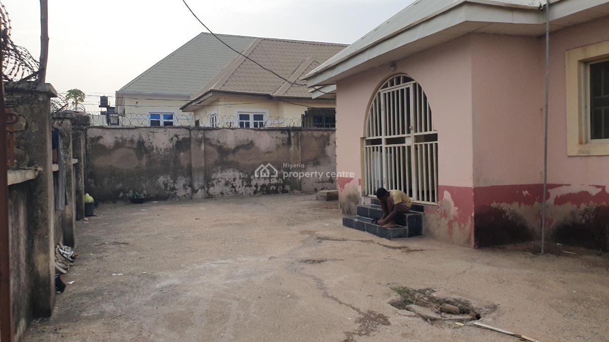 Four Units of Flat on 1000sqm, Road1 Street2 Nurses Estate, Karu, Abuja, Detached Bungalow for Sale