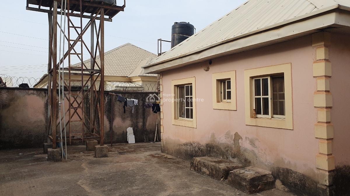 Four Units of Flat on 1000sqm, Road1 Street2 Nurses Estate, Karu, Abuja, Detached Bungalow for Sale