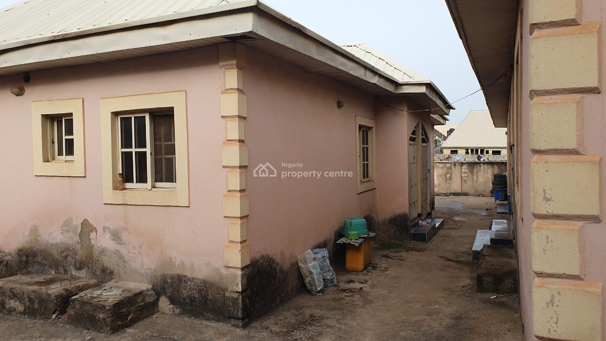 Four Units of Flat on 1000sqm, Road1 Street2 Nurses Estate, Karu, Abuja, Detached Bungalow for Sale