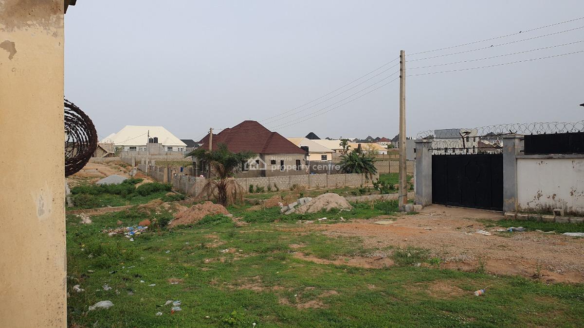 Four Units of Flat on 1000sqm, Road1 Street2 Nurses Estate, Karu, Abuja, Detached Bungalow for Sale