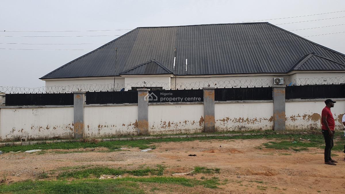 Four Units of Flat on 1000sqm, Road1 Street2 Nurses Estate, Karu, Abuja, Detached Bungalow for Sale