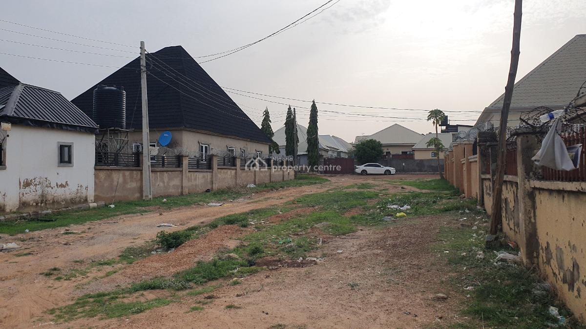 Four Units of Flat on 1000sqm, Road1 Street2 Nurses Estate, Karu, Abuja, Detached Bungalow for Sale