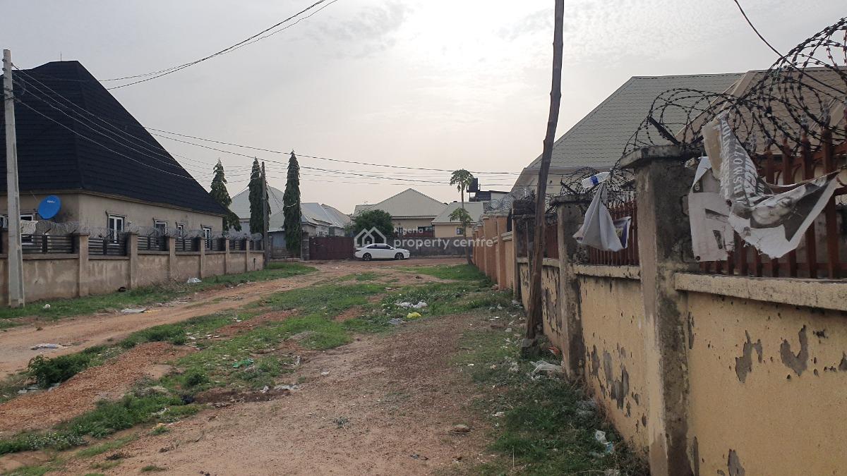 Four Units of Flat on 1000sqm, Road1 Street2 Nurses Estate, Karu, Abuja, Detached Bungalow for Sale