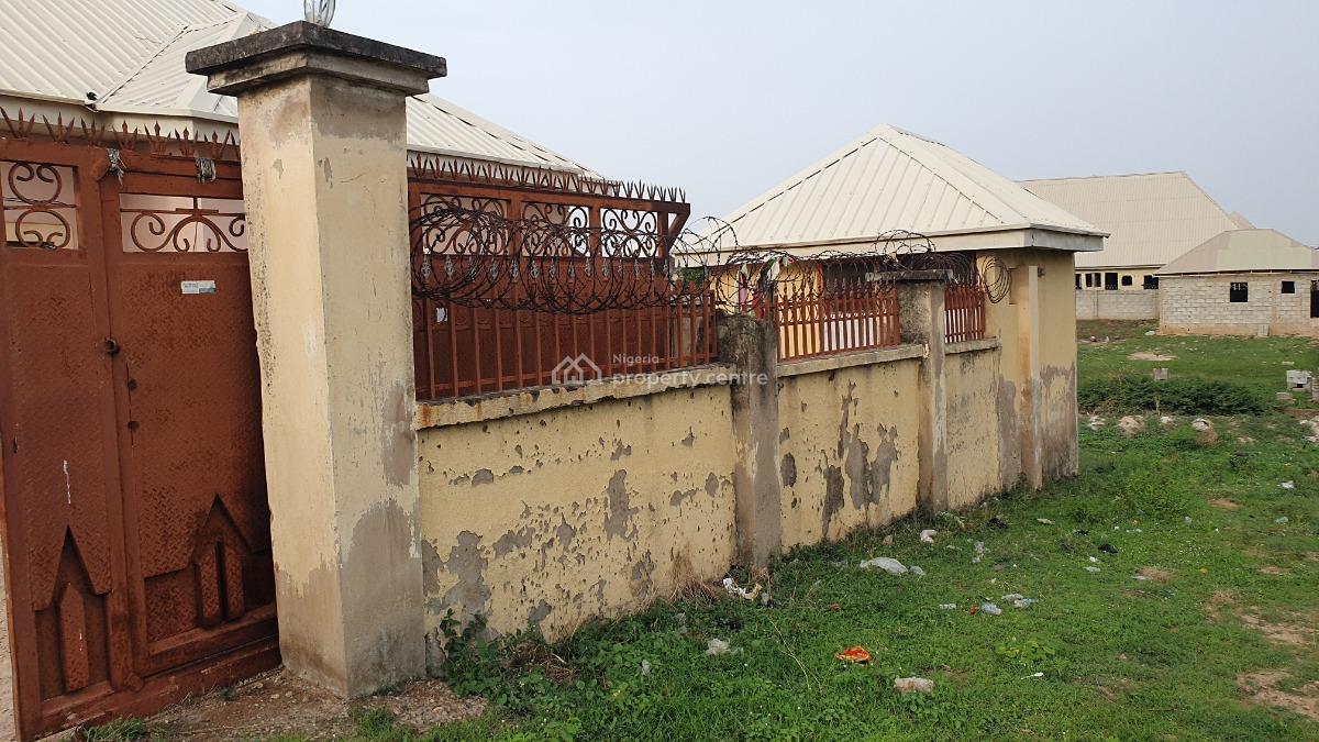 Four Units of Flat on 1000sqm, Road1 Street2 Nurses Estate, Karu, Abuja, Detached Bungalow for Sale