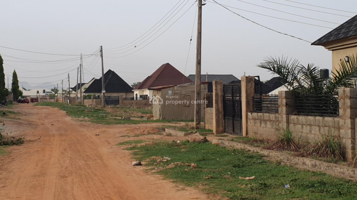 Four Units of Flat on 1000sqm, Road1 Street2 Nurses Estate, Karu, Abuja, Detached Bungalow for Sale