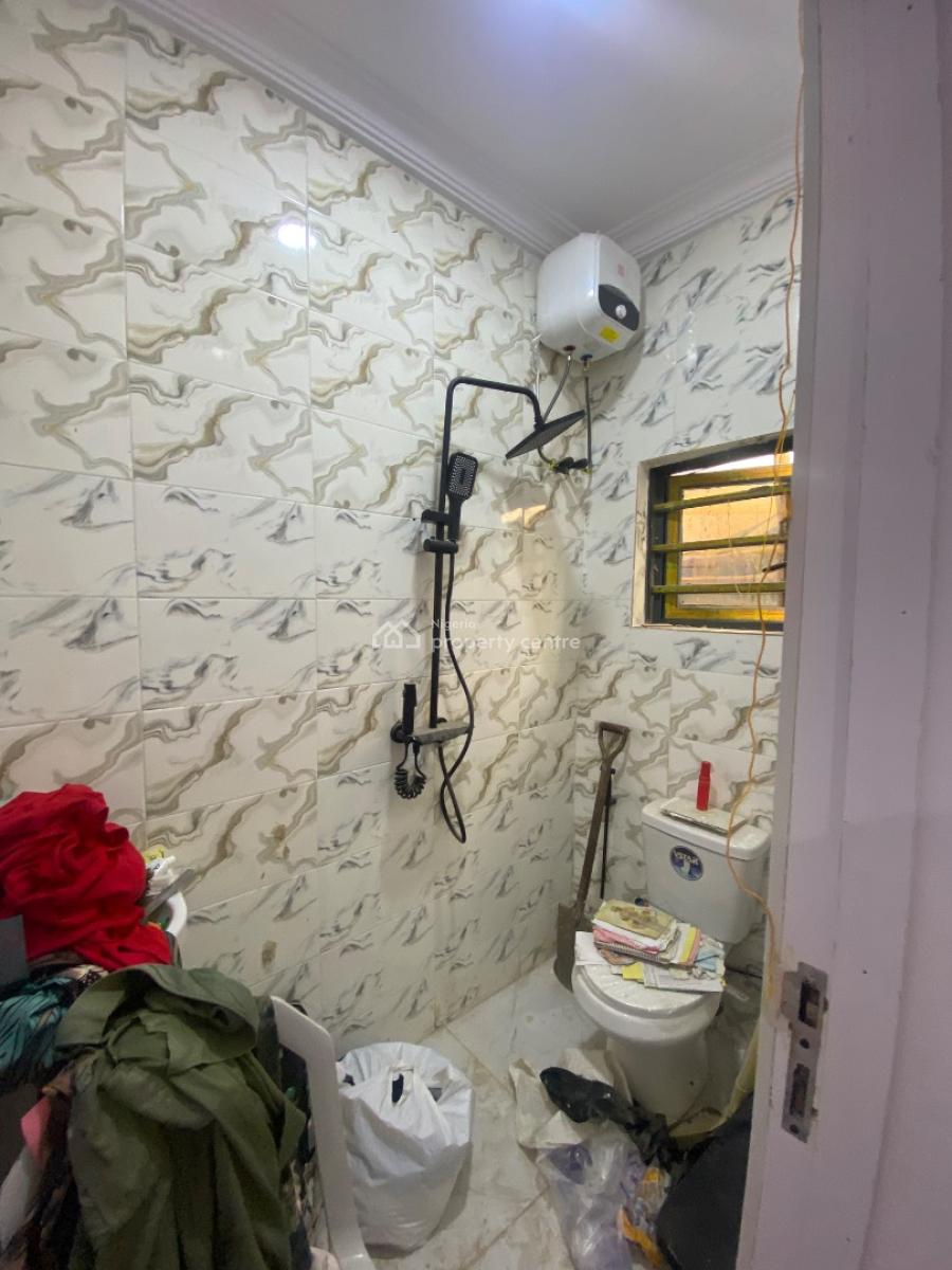 Standard 2 Bedroom Apartment Available, Off Rosanwo Via Adekunle Kuye Adelabu, Surulere, Lagos, Block of Flats for Sale